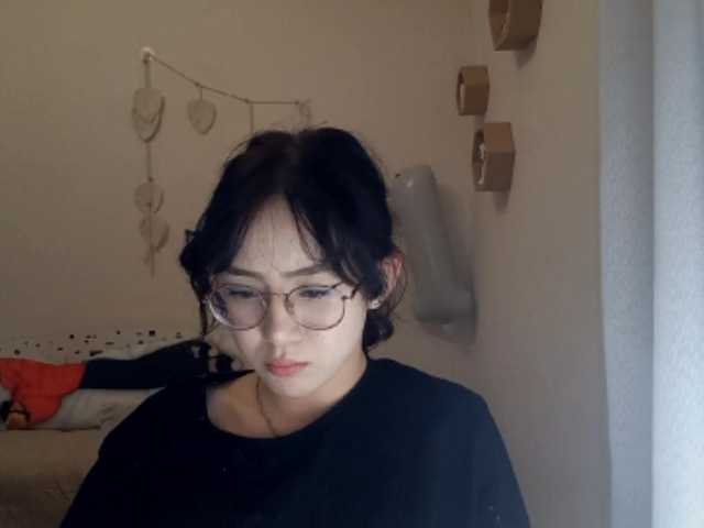 MyrleHenggeler live cam on BongaCams