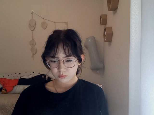 MyrleHenggeler live cam on BongaCams
