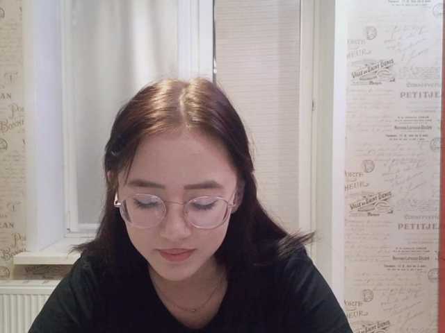 MyrleHenggeler live cam on BongaCams