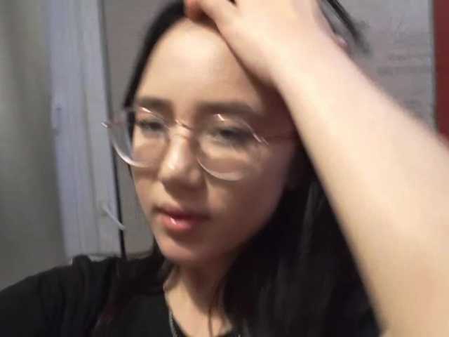 MyrleHenggeler live cam on BongaCams