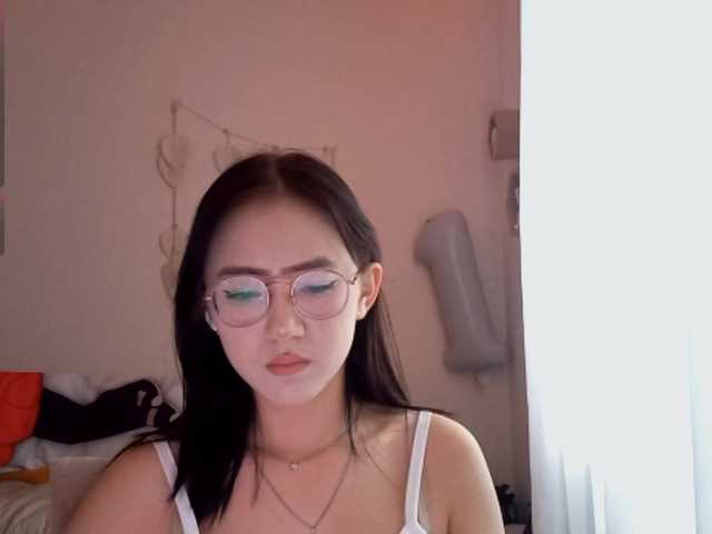 MyrleHenggeler live cam on BongaCams