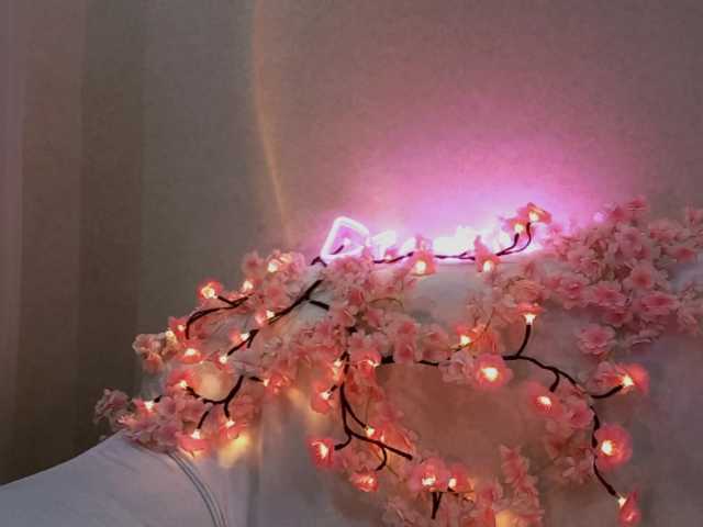 MyrleHenggeler live cam on BongaCams