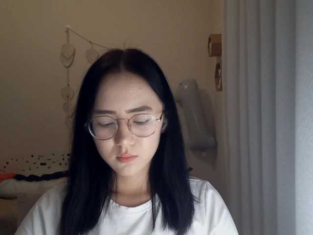 MyrleHenggeler live cam on BongaCams