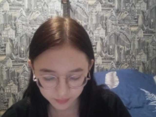 MyrleHenggeler live cam on BongaCams