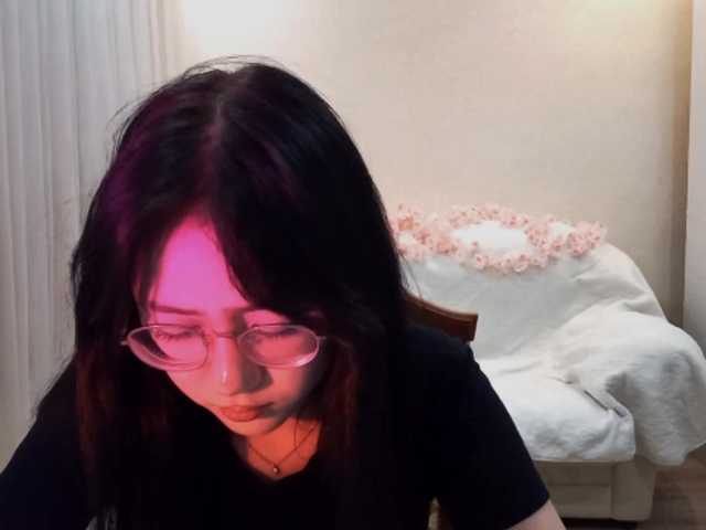 MyrleHenggeler live cam on BongaCams