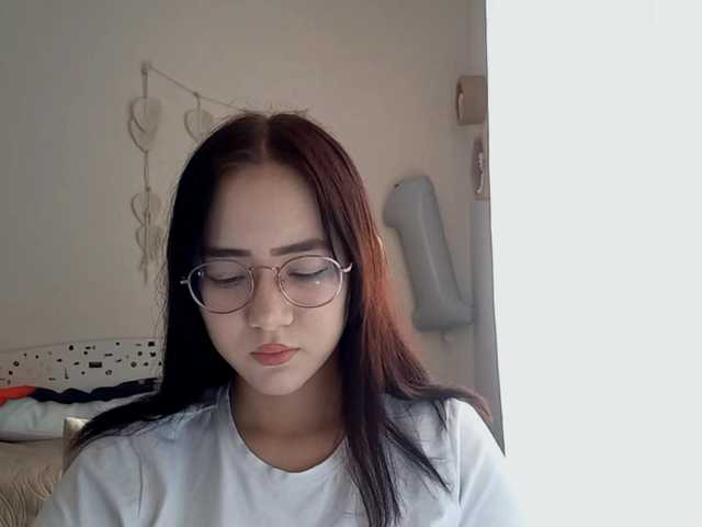 MyrleHenggeler live cam on BongaCams