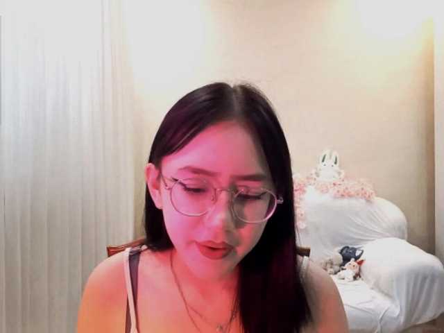MyrleHenggeler live cam on BongaCams