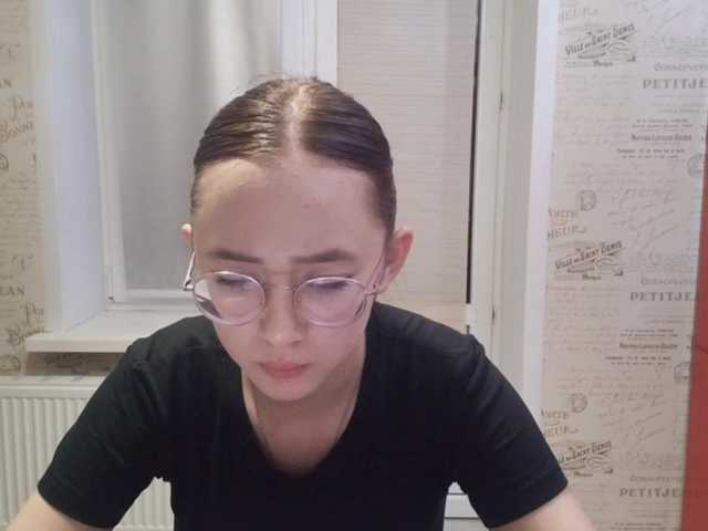MyrleHenggeler live cam on BongaCams