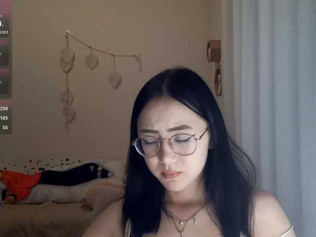 MyrleHenggeler live cam on BongaCams