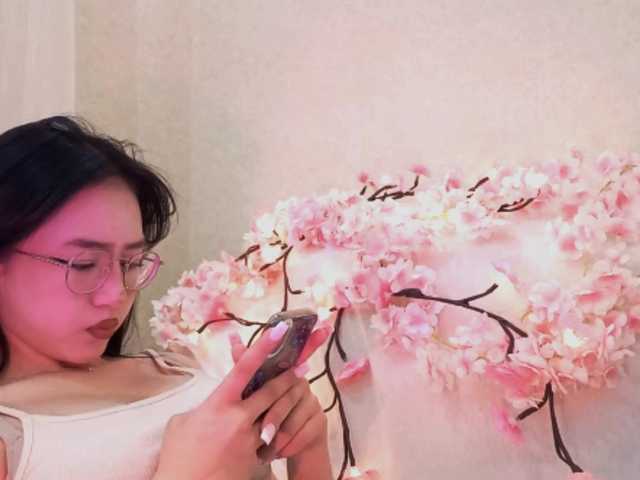 MyrleHenggeler live cam on BongaCams