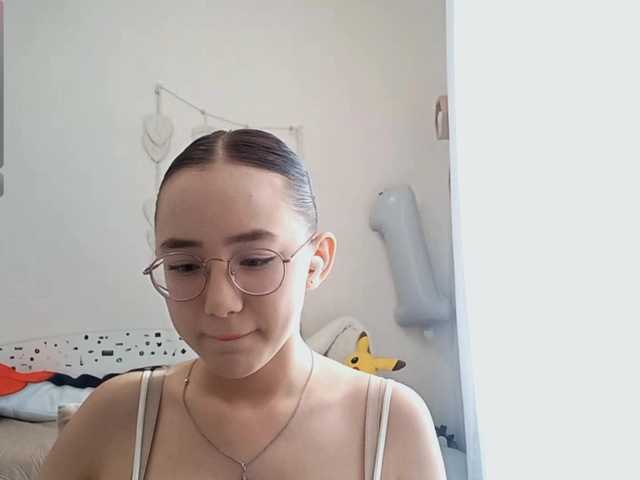 MyrleHenggeler live cam on BongaCams