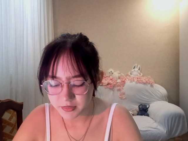 MyrleHenggeler live cam on BongaCams