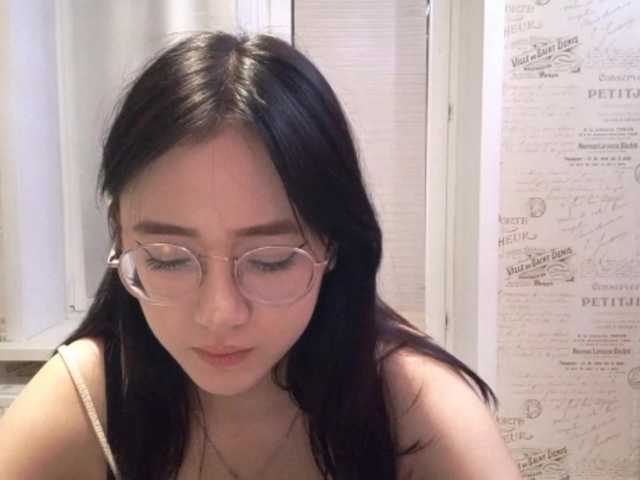 MyrleHenggeler live cam on BongaCams