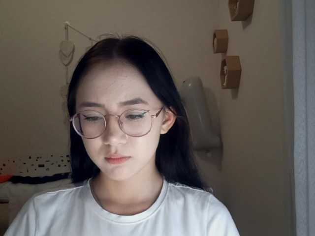 MyrleHenggeler live cam on BongaCams