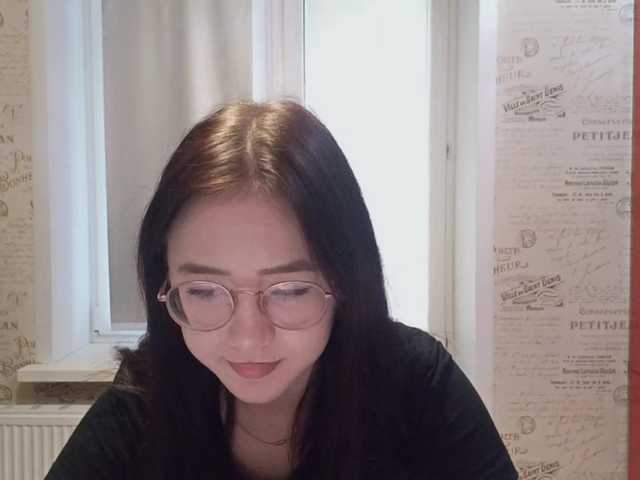 MyrleHenggeler live cam on BongaCams