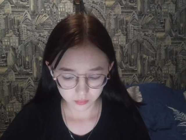 MyrleHenggeler live cam on BongaCams