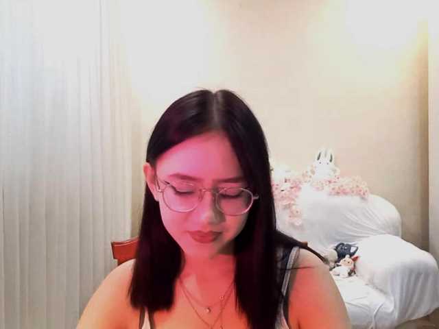 MyrleHenggeler live cam on BongaCams