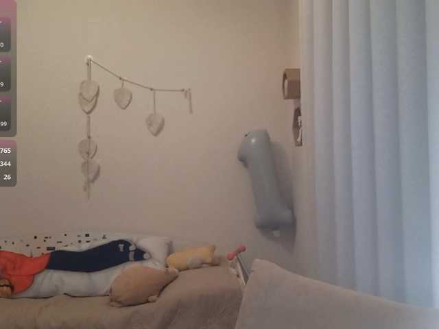 MyrleHenggeler live webcam show
