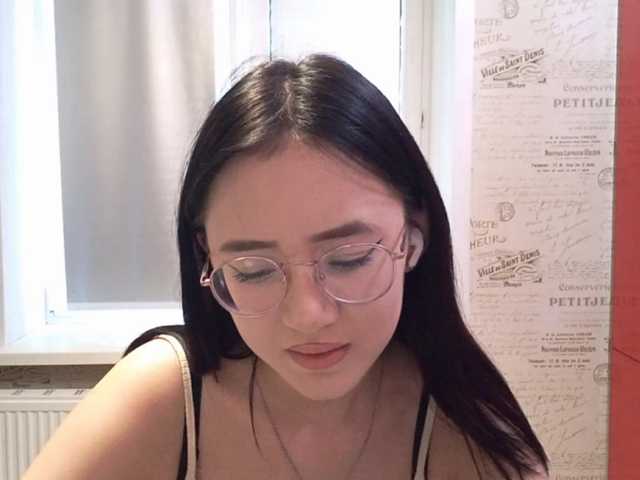 MyrleHenggeler live cam on BongaCams