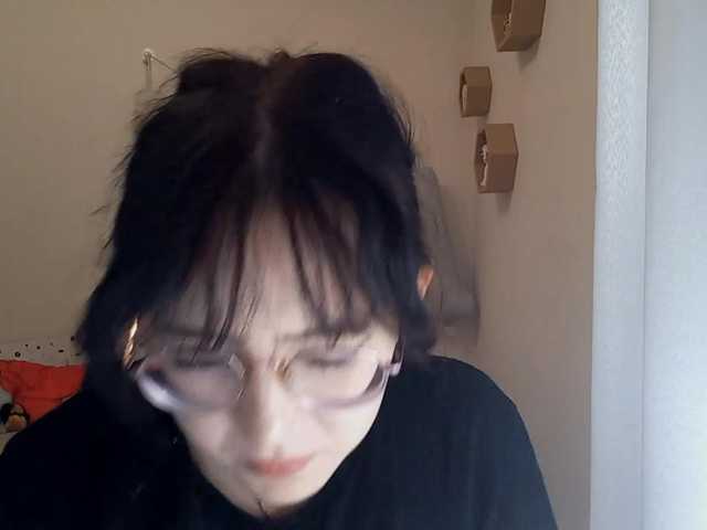 MyrleHenggeler live cam on BongaCams
