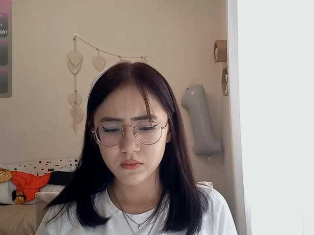 MyrleHenggeler live cam on BongaCams