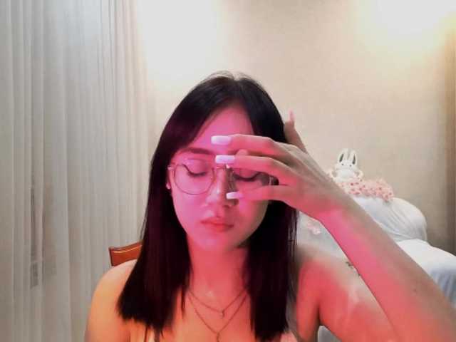 MyrleHenggeler live cam on BongaCams
