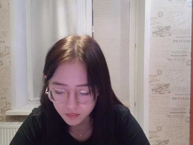 MyrleHenggeler live cam on BongaCams