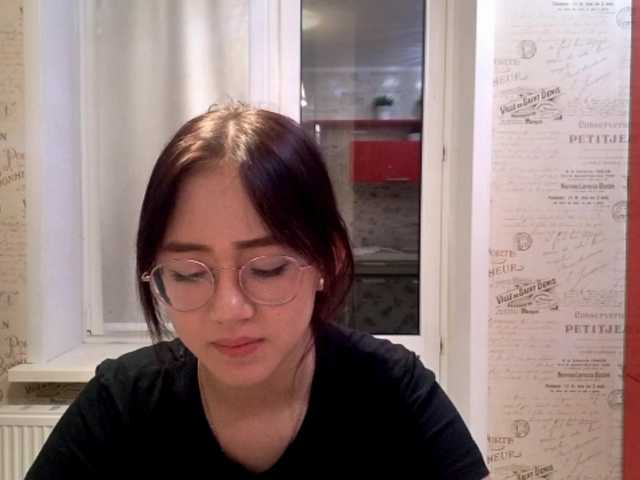 MyrleHenggeler live cam on BongaCams