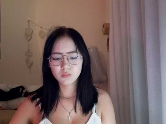 MyrleHenggeler live cam on BongaCams