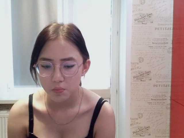MyrleHenggeler live cam on BongaCams