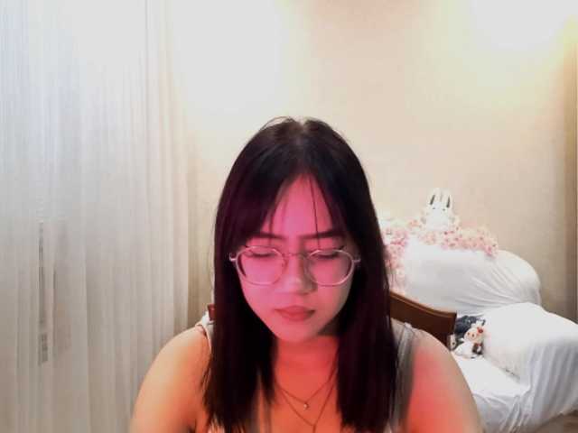 MyrleHenggeler live cam on BongaCams