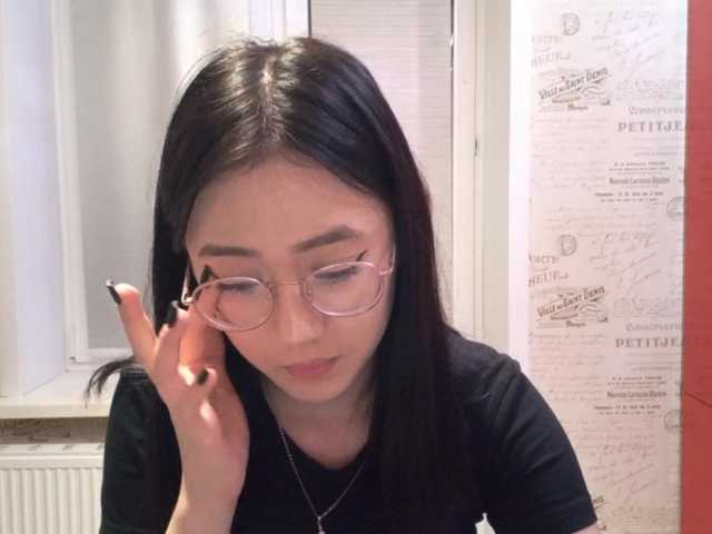 MyrleHenggeler live cam on BongaCams