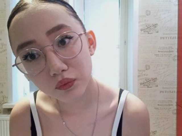 MyrleHenggeler live cam on BongaCams