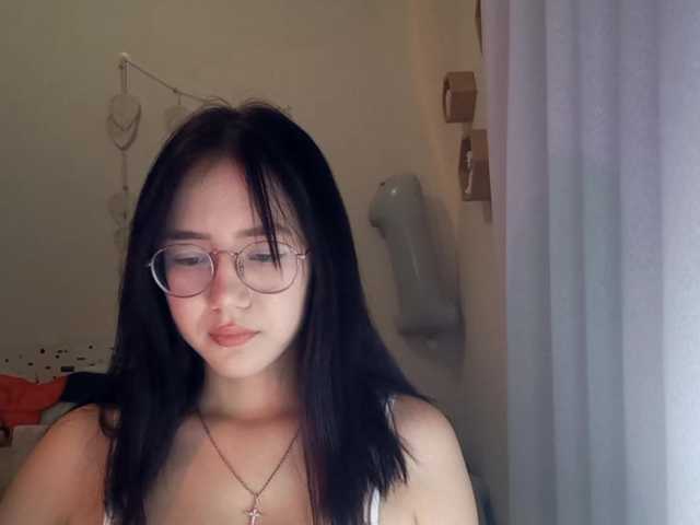 MyrleHenggeler live cam on BongaCams