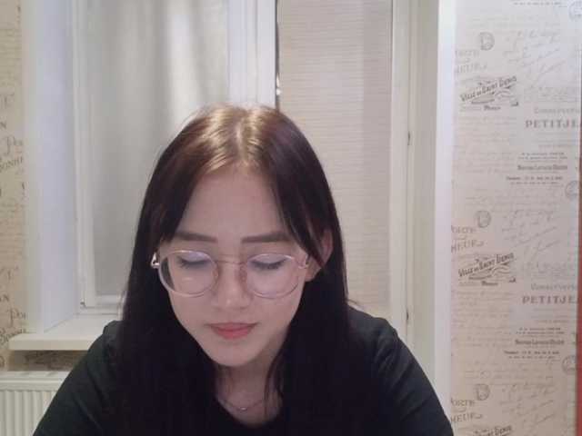MyrleHenggeler live cam on BongaCams