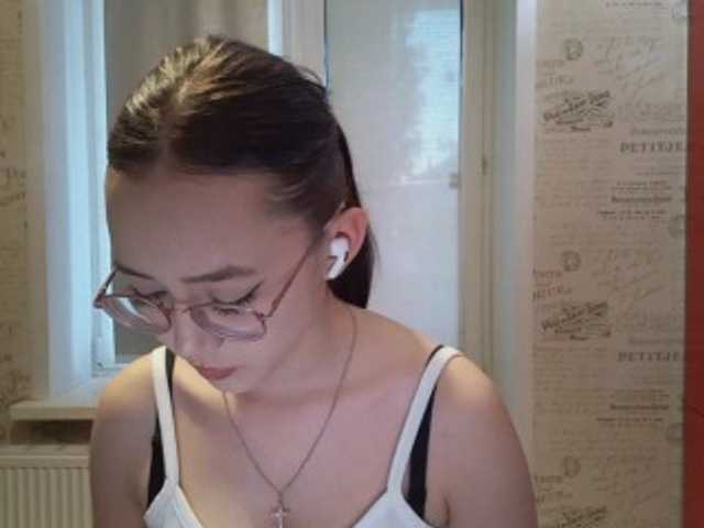 MyrleHenggeler live cam on BongaCams