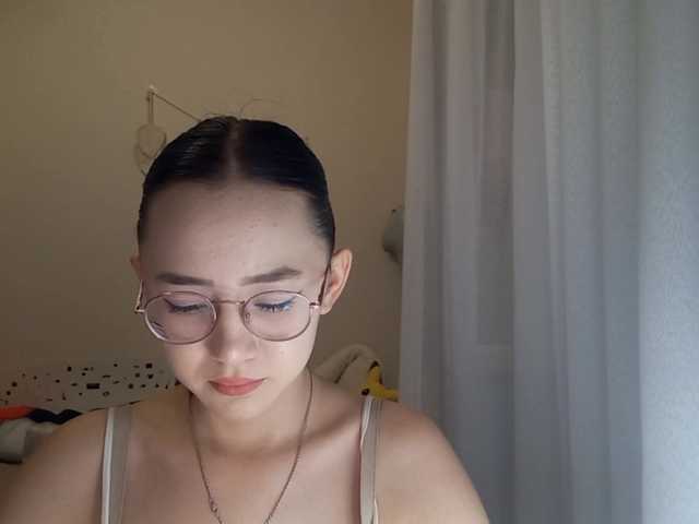 MyrleHenggeler live cam on BongaCams
