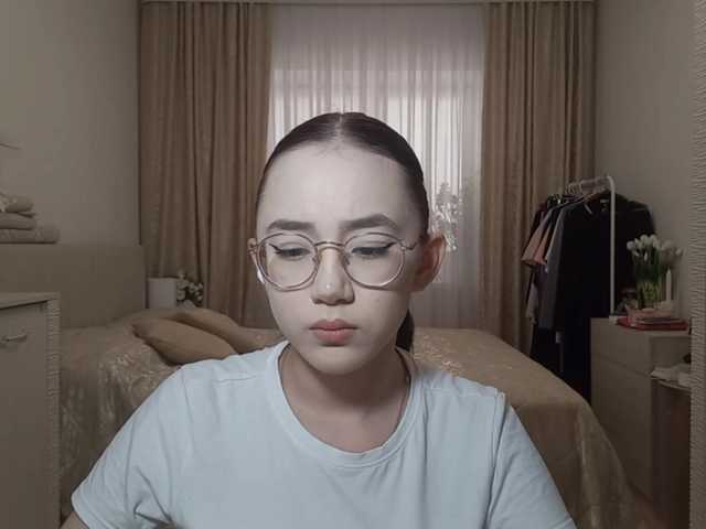 MyrleHenggeler live cam on BongaCams
