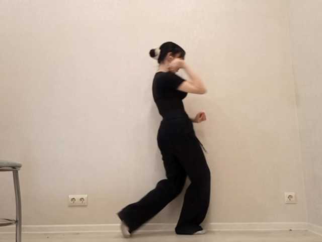 MyrleHenggeler's BongaCams show and profile