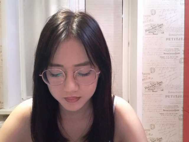 MyrleHenggeler live cam on BongaCams