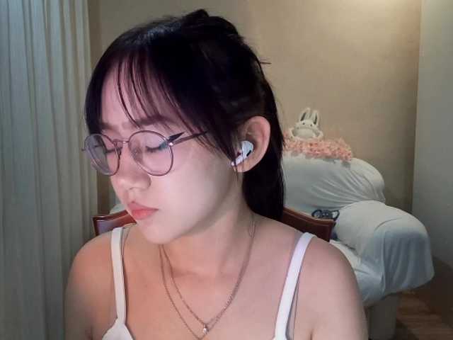 MyrleHenggeler live cam on BongaCams