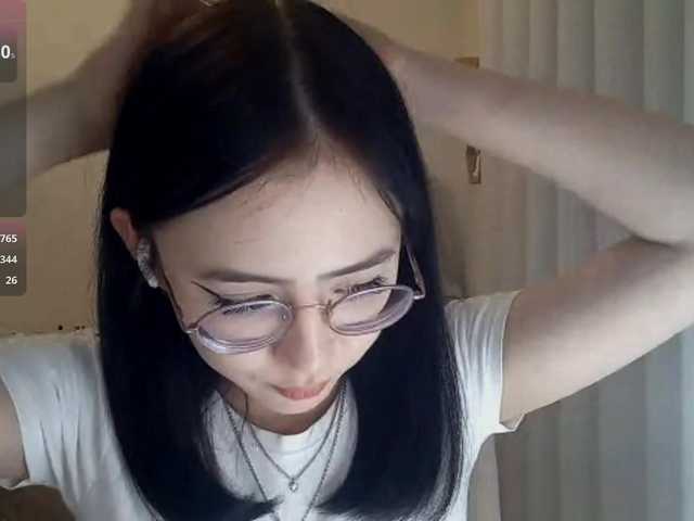 MyrleHenggeler live cam on BongaCams