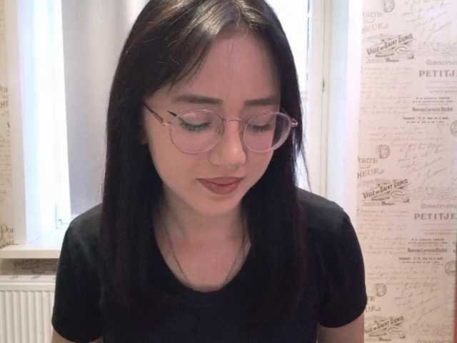 MyrleHenggeler live cam on BongaCams