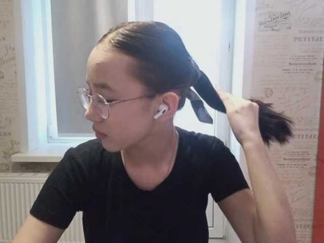 MyrleHenggeler live cam on BongaCams