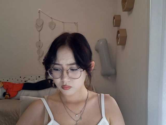 MyrleHenggeler live cam on BongaCams