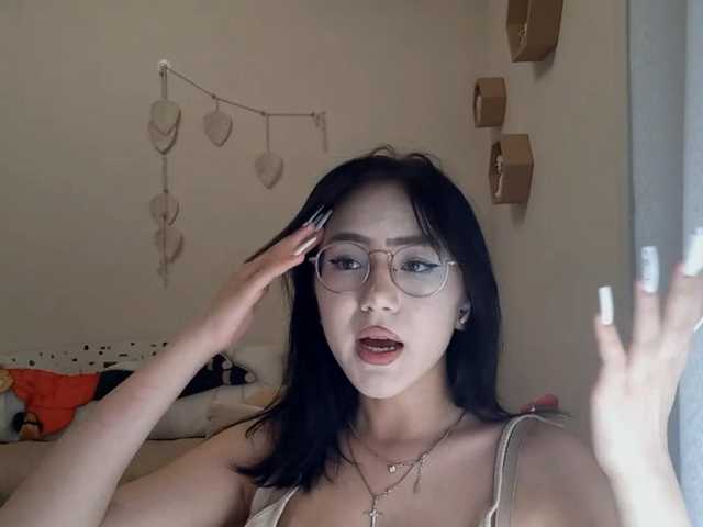 MyrleHenggeler live cam on BongaCams