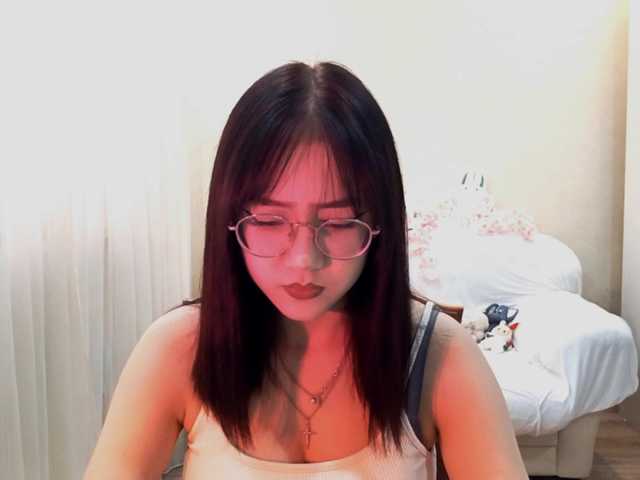 MyrleHenggeler live cam on BongaCams