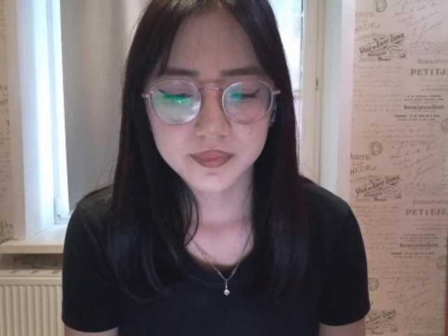 MyrleHenggeler live cam on BongaCams