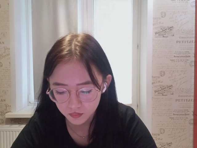 MyrleHenggeler live cam on BongaCams