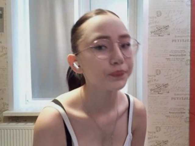 MyrleHenggeler live cam on BongaCams